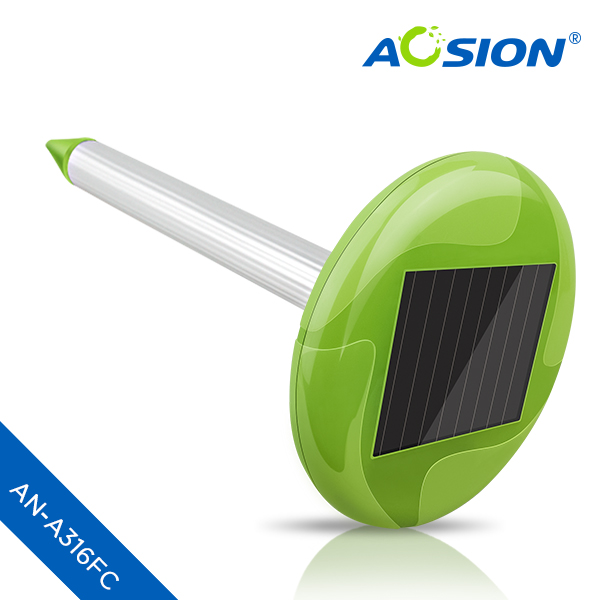 AOSION® Garden Light  Frequency Conversion Solar Mole Repeller AN-A316FC